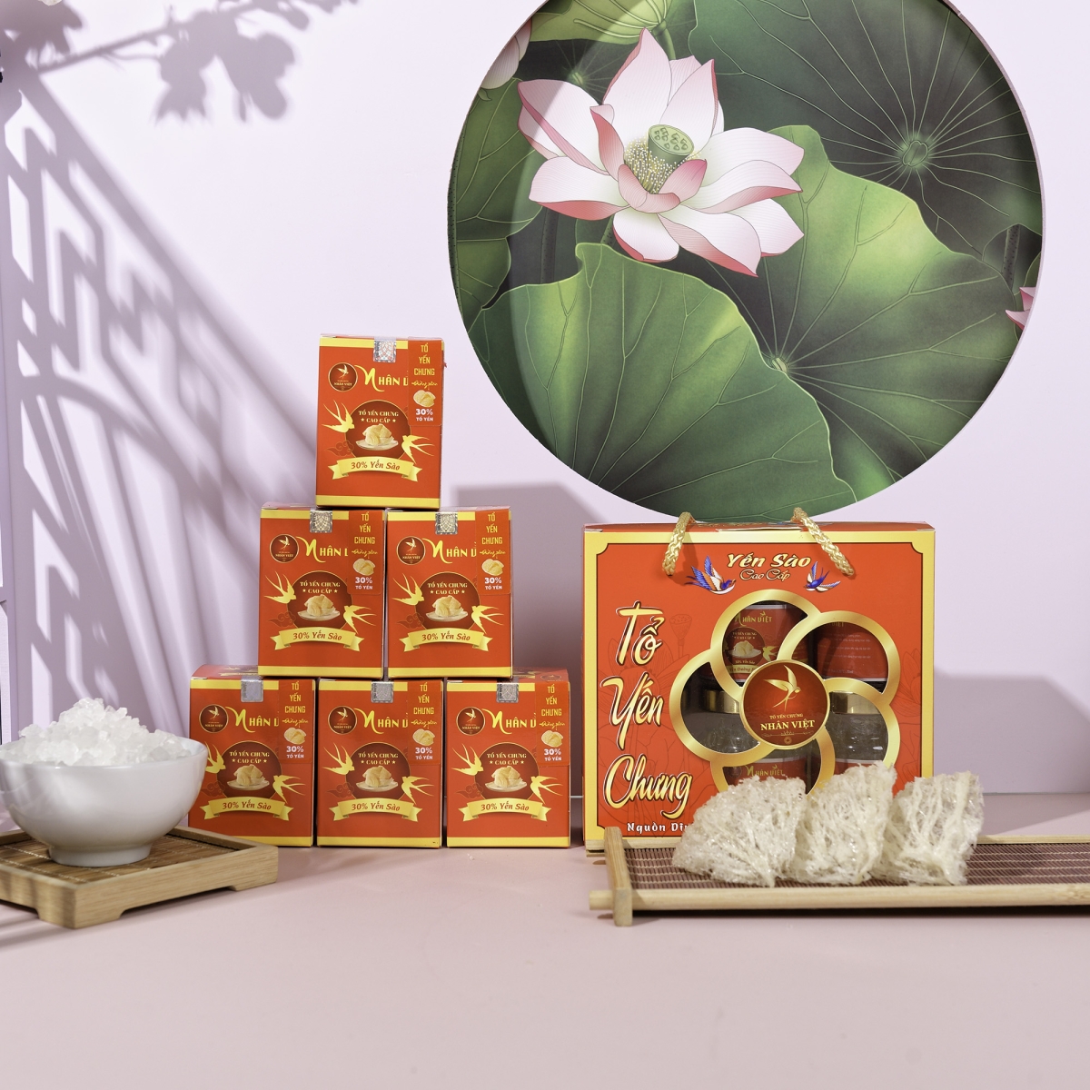 Giỏ mini 6 Hũ Yến Chưng Đường Phèn Nhân Việt 30% Yến Hũ 70ml