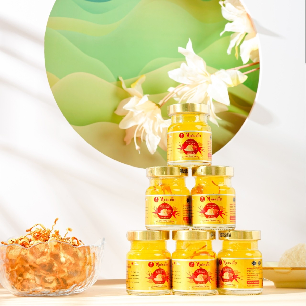 Yến Sào Chưng Đông Trùng Hạ Thảo Nhân Việt 30% Yến Hũ 70ml