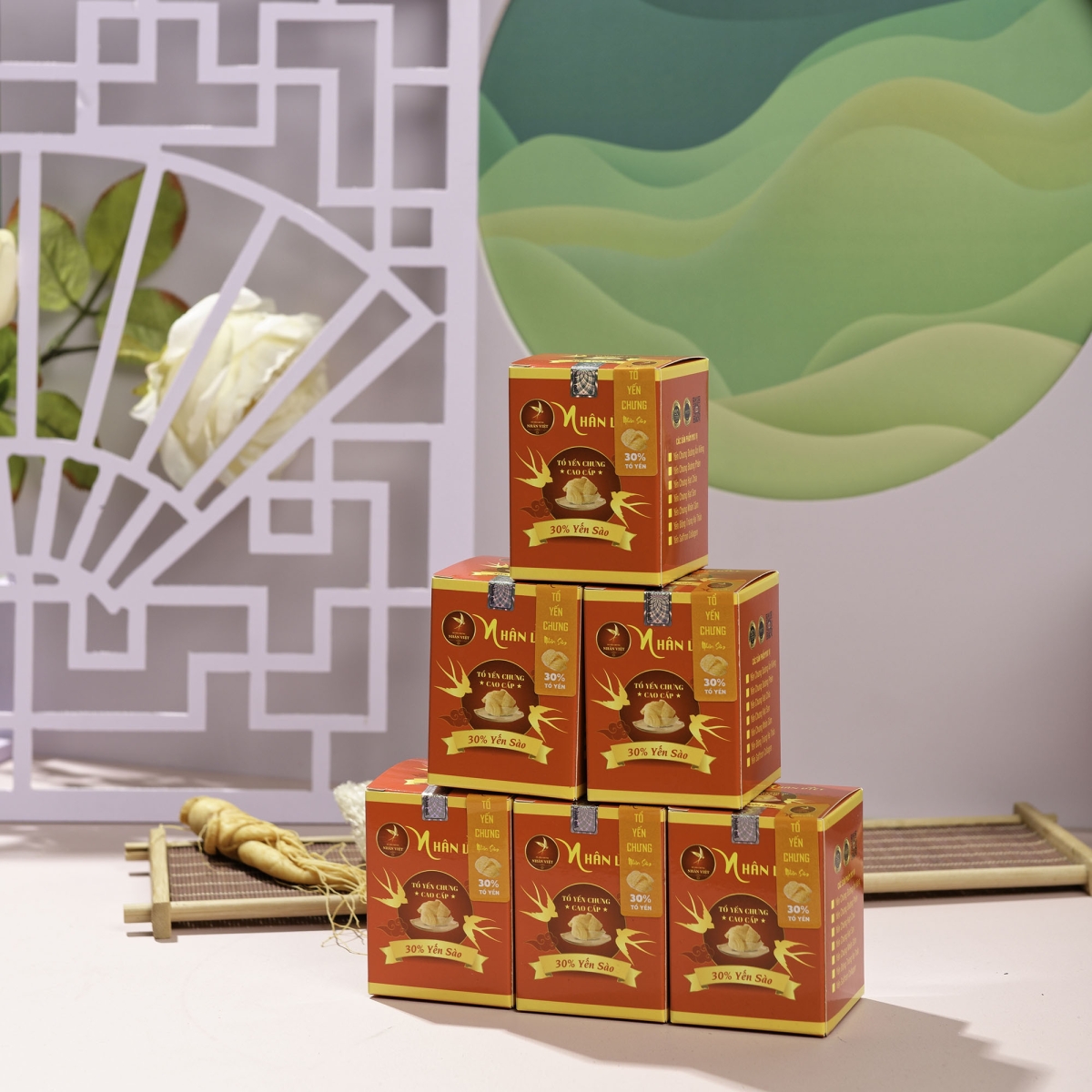 Yến Sào Chưng Nhân Sâm Nhân Việt 30% Yến Nguyên Chất Hũ 70ml